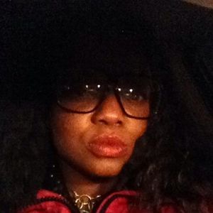 Meet your Posher, Angelica